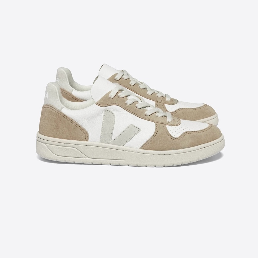 NEW no box Men's Veja V-10 Leather Sneakers white/natural